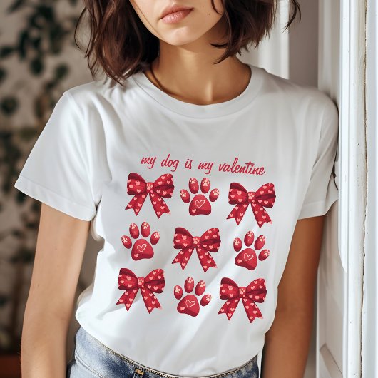 Mein Hund ist mein Valentinin Red Bow Paws T-Shirt
