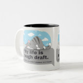 Mein Leben ist ein grober Entwurf: Schriftsteller- Zweifarbige Tasse (Vorderseite Links)