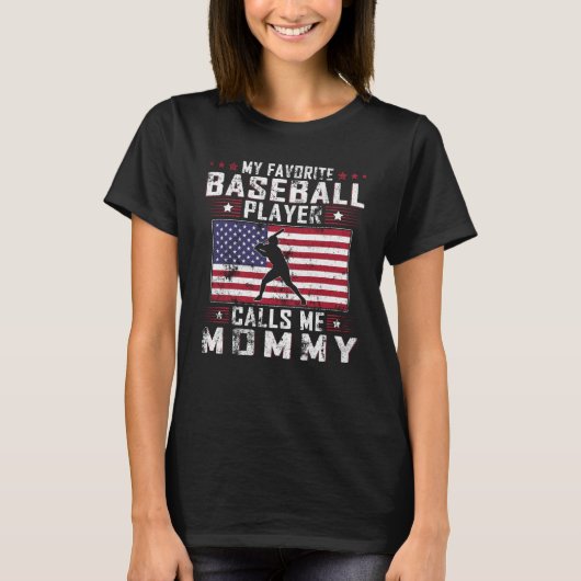 Mein Lieblings-Baseballspieler ruft mich Mama Moth T-Shirt (Vorderseite)