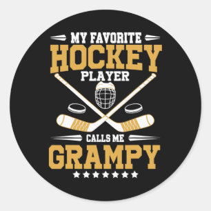 Mein Lieblings-Eishockeyspieler nennt mich Grampy Runder Aufkleber