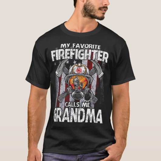 Mein Lieblingsfeuerwehrmann nennt mich GRANDMA USA T-Shirt (Vorderseite)