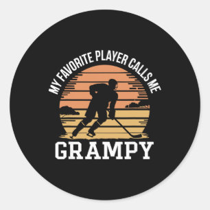 Mein Lieblingsspieler nennt mich Grampy Hockey Fun Runder Aufkleber