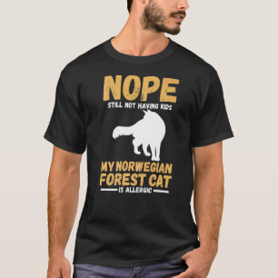 Mein norwegischer Wald ist allergisch T-Shirt