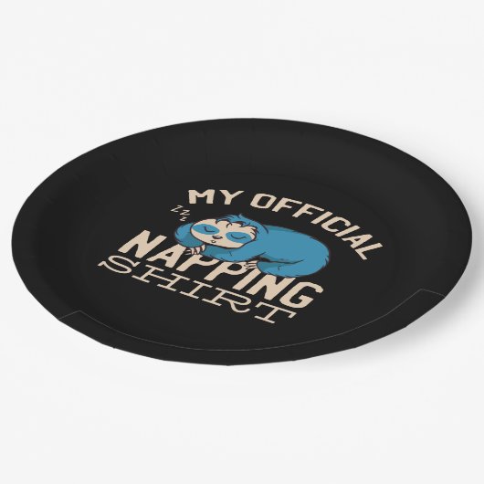 Mein offizielles Shirt, ein wackeliger Schlaf Pappteller (Schrägansicht)