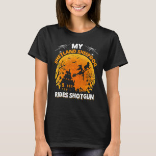 Mein Shetland Sheepdog fährt Shotgun Halloween T-Shirt