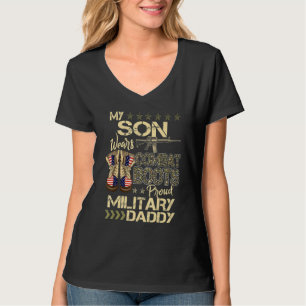 Mein Sohn trägt Kampfstiefel Stolz auf den milit T-Shirt