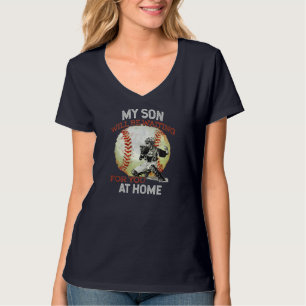 Mein Sohn wird bei der Zuhause Baseball Cat auf di T-Shirt