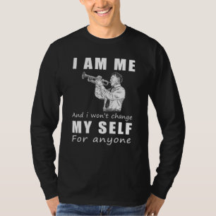 Mein Ton schlagen: Trumpet Mich Shines auf diesem  T-Shirt