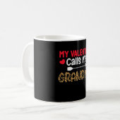 Mein Valentine nennt mich Oma Leopard Buffalo Kaffeetasse (Vorderseite Links)