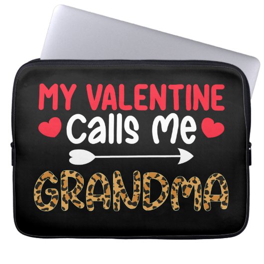 Mein Valentine nennt mich Oma Leopard Buffalo Laptopschutzhülle (Vorderseite)