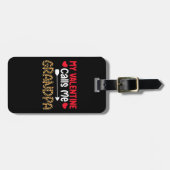 Mein Valentine nennt mich Opa Leopard Buffalo Gepäckanhänger (Vorderseite horizontal)