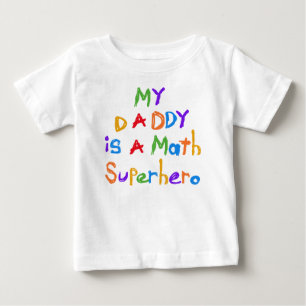 Mein Vati-Mathe-Superheld-Baby-Spielanzug Baby T-shirt