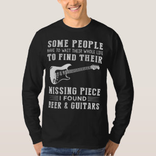 Mein Vermisstes Stück finden: Bier, Gitarre und Rh T-Shirt