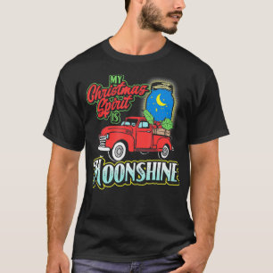 Mein Weihnachtsgeist ist Moonshine Vintag Truck &  T-Shirt