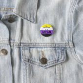 Meine Aussprache lautet: Ey/Em - Nichtbinäre Marki Button (Beispiel)