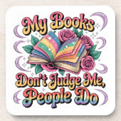 Meine Bücher beurteilen mich nicht... Getränkeuntersetzer (Vorderseite)