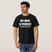 Meine Ehefrau ist perfekt T-Shirt (Vorne ganz)