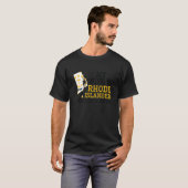 Meine Ehefrau ist Rhode Islander Rhode. T-Shirt (Vorne ganz)