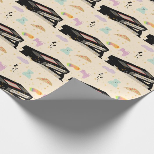 Meine erste Sleepover - Dreamcore VHS Nostalgie Geschenkpapier (Ecke)