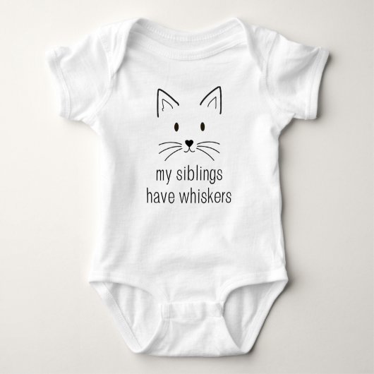 Meine Geschwister haben Whiskers, Schwangerschafts Baby Strampler (Vorderseite)