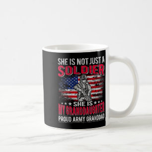 Meine Großtochter, meine Soldlerin, Proud Army Gra Kaffeetasse