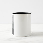 Meine Hilfe kommt von Yah Zweifarbige Tasse (Mittel)