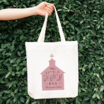 Meine kleine Kirchentasche niedliche pinkfarbene K Tragetasche<br><div class="desc">"Meine kleine Kirchentasche" ist ein perfektes Geschenk für einen kleinen,  der mit zur Kirche mitnimmt. In dieser Tasche befindet sich eine Silhouette einer Kirche mit einem Kreuz darüber mit der Aufschrift oben und ein Ort,  um einen Namen zu personalisieren. Macht eine großartige Taufe oder Weihnachtsgeschenk.</div>