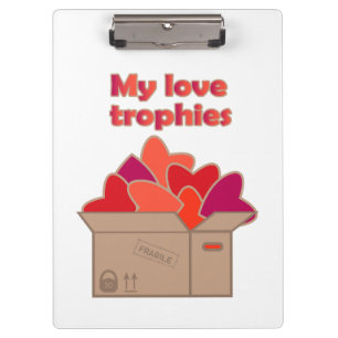 Meine Liebe-Trophäen in Schachtel voller Valentinh Klemmbrett
