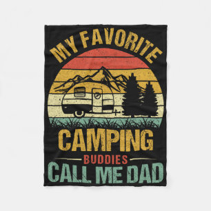 Meine Lieblings-Camping-Kumpels nennen mich Papa V Fleecedecke