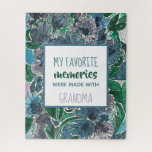 Meine Lieblings-Erinnerungen sind bei Oma-Blume Puzzle<br><div class="desc">Originelle Kunstwerke von Aquarellblau und Lila-Blumen bilden ein süßes Zitat, das lautet: "Meine Lieblings-Erinnerungen wurden mit Oma gemacht". Dieses Thema Blumen Design ist elegant und sentimental und bietet ein herausforderndes Rätselerlebnis. Füge deinen eigenen Text hinzu, oder verlass, wie es ist, und feiere die wunderbare Mutter oder Großmutter in deinem Leben!...</div>