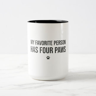 Meine Lieblings-Person hat vier Pfoten – Kaffeetas Zweifarbige Tasse