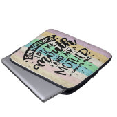 Meine Mutter bekommt ein Geschenk von ihrer Mutter Laptopschutzhülle (Vorne Knopf)