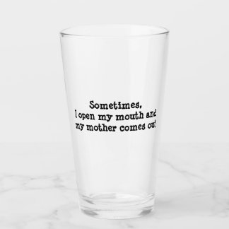 Meine Mutter kommt aus Glas