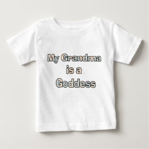 Meine Oma ist ein Göttin-Shirt Baby T-shirt