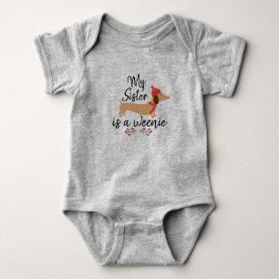 Meine Schwester ist ein Würstchen - Dackel Baby G Strampler