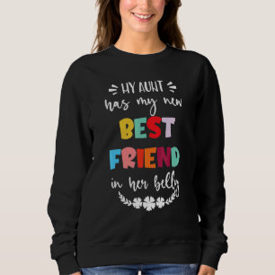 Meine Tante hat meine neue beste Freundin in ihrem Sweatshirt