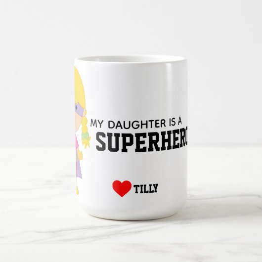 meine Tochter ist ein Superheld Kaffeetasse (Mittel)