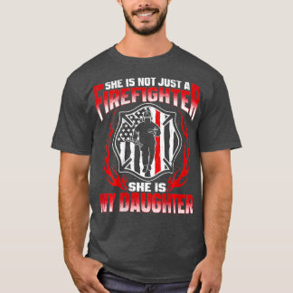 Meine Tochter ist eine Feuerwehrheldtochter-Mama, T-Shirt