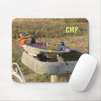 Meisen am süßen Vogelbad Mousepad