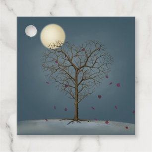 Melancholischer Herzschlag Gestreifter Baum unter Geschenkanhänger