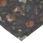 Melancholisches florales Noir-Muster Tischdecke (Schrägansicht)