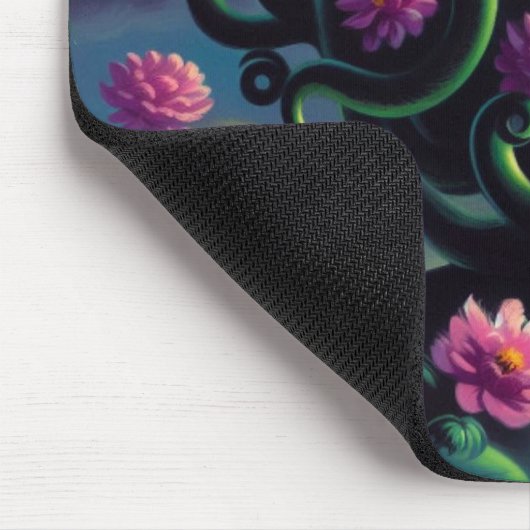 Melancholy Medusa Mousepad (Ecke)