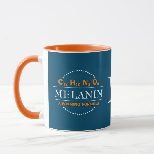 MELANIN-Sieger-Formel-Aquamarin-Monogramm Tasse (Links)