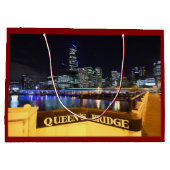 Melbourne Australia CBD Lights over Queen's Bridge Große Geschenktüte (Rückseite)