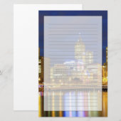 Melbourne, Australien. Der Blick auf die 2 Briefpapier (Vorne/Hinten)