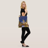 Melbourne, Australien. Der Blick auf die 2 Tasche (Am Model)