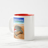 Mele Kalikimaka Monk Siegel mit Weihnachtsmannmütz Zweifarbige Tasse (Vorderseite Links)