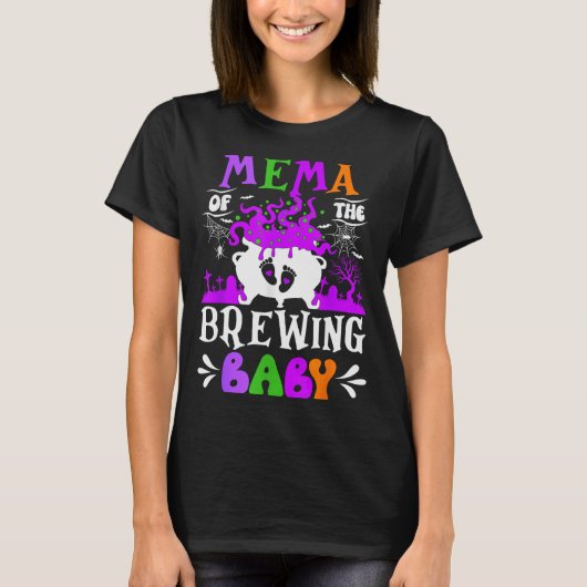 Mema Of The Brewing Baby Grandma To Be Halloween T-Shirt (Vorderseite)