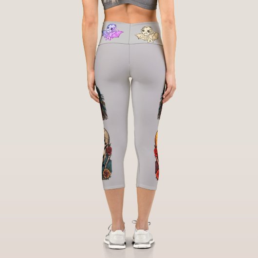 Memento Mori Capri Leggings (Rückseite)