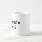Memento Mori - lateinische Phrase Kaffeetasse (Mittel)
